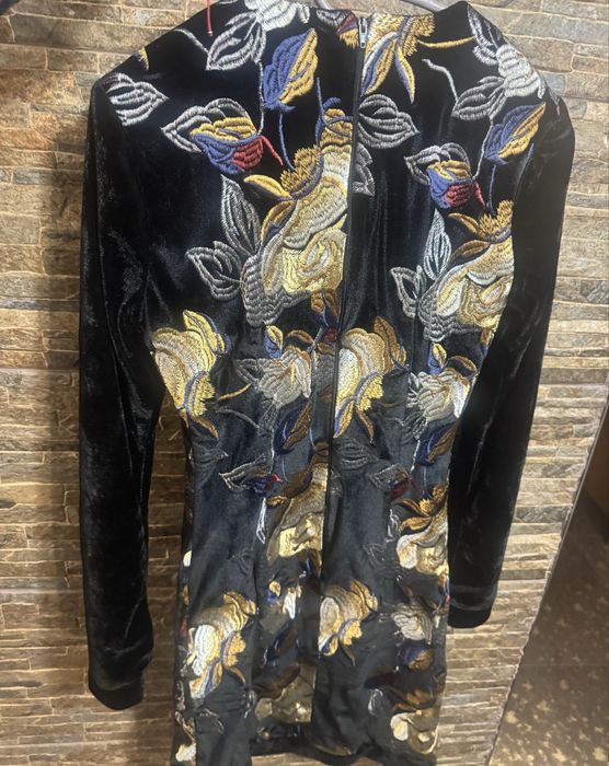 Рокля над коляното.Зимна