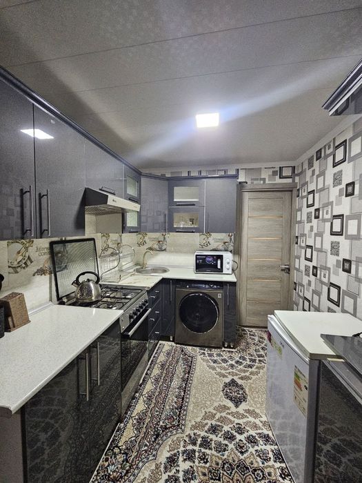 Срочно продаётся 2х ком квартира Гагарина 3 етаж