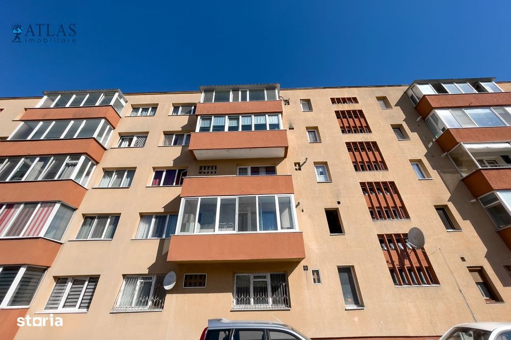 Apartament 2 camere, zona Județean, etaj 3/4, 50mp, mobilat si utilat