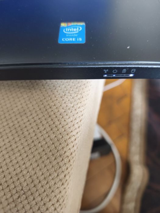 Лаптоп Dell latitude E5540