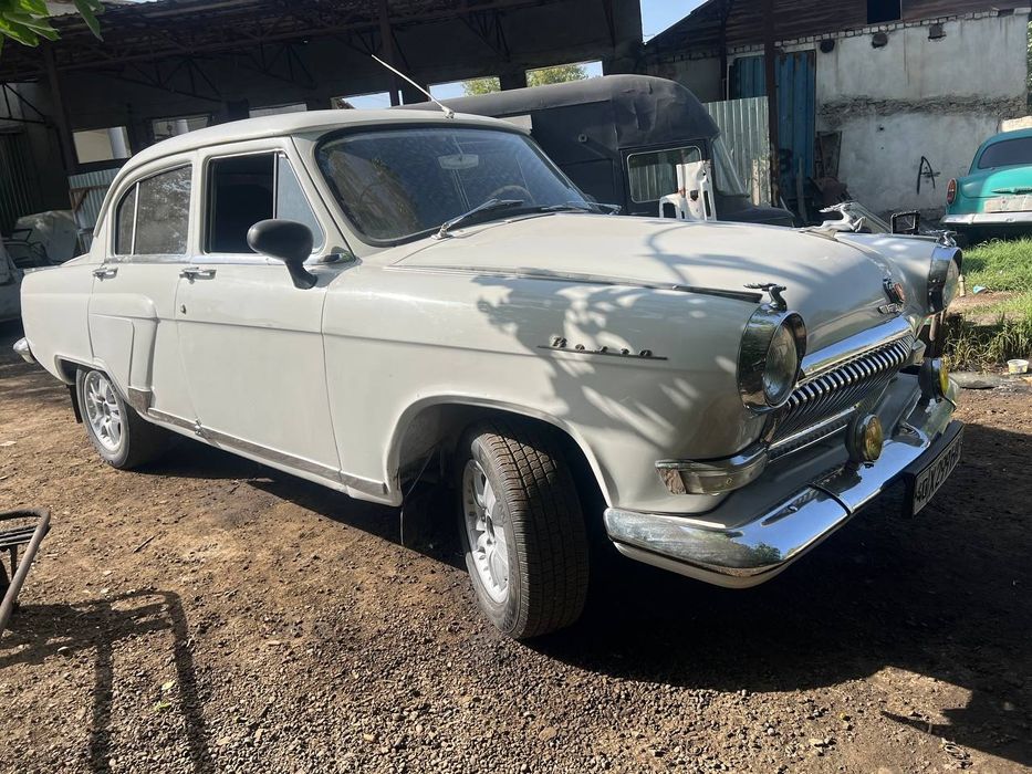 Gaz 21volga sotiladi