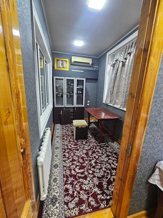 Себзар 3х комнатная 2й этаж