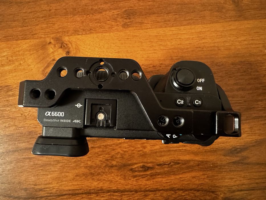 Продам Фотоаппарат Sony 6600