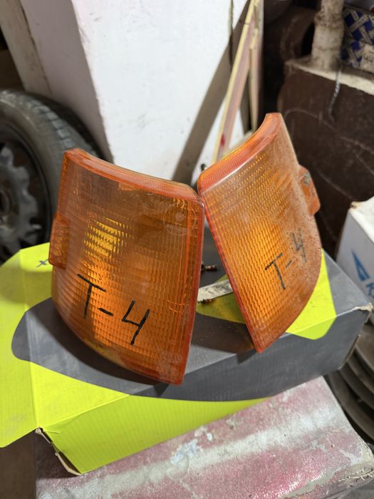 Повотники на VW T-4 Hella