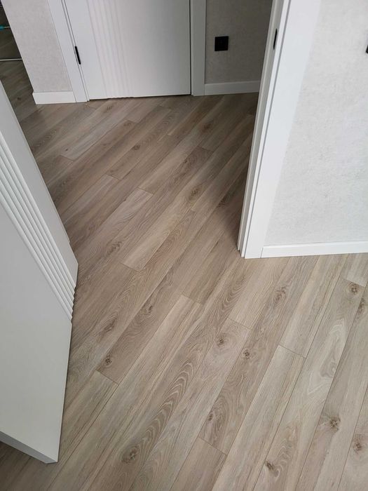 Ламинат kronopol, 32 класс, 10мм.