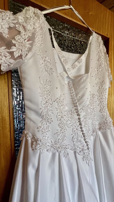 Rochie de mireasa cu trena detasabila XXL