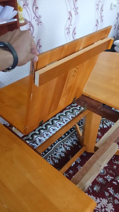 Продам стол деревянный недорого