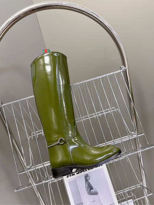 Чисто нови обувки и кецове C*ha*n*e*l, H*e*-*m*e*s