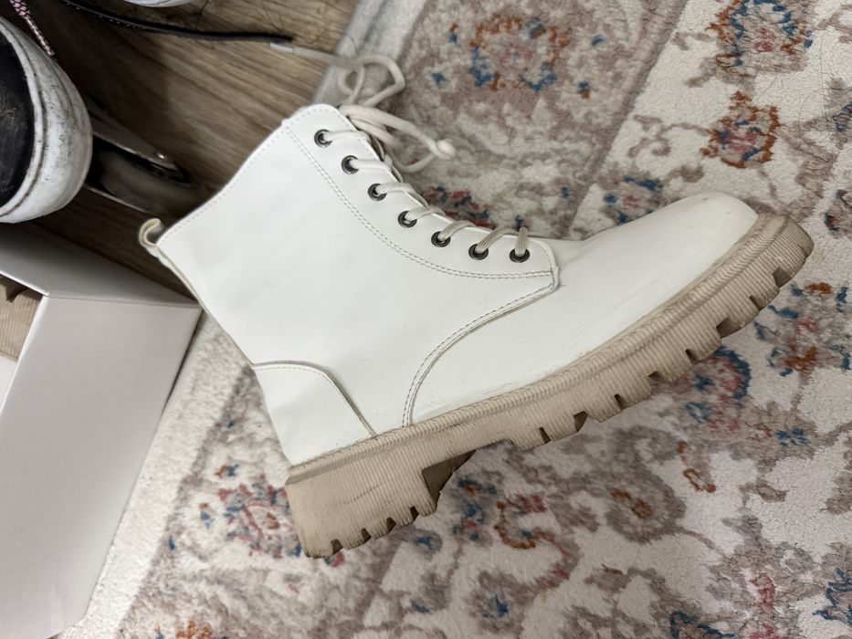 Денская обувь, размеры 37-39