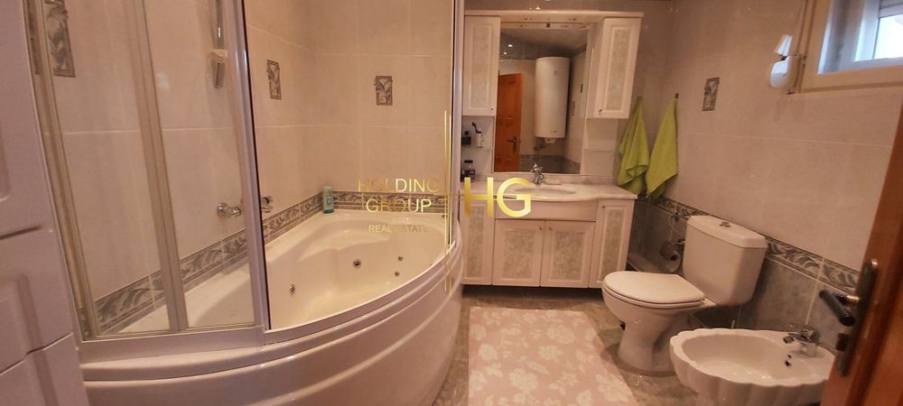 Многостаен в Варна-Генералите площ 170  кв.м