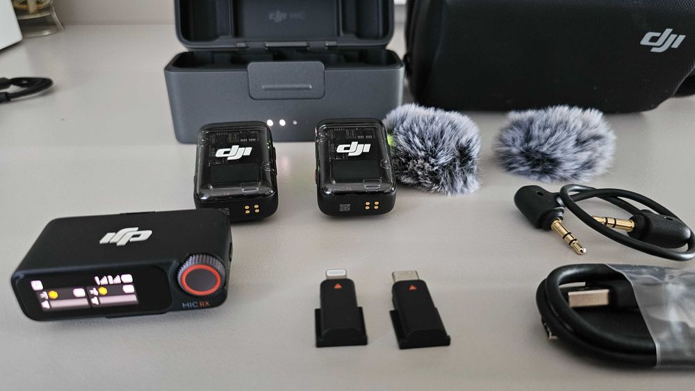 Kit microfon wireless 2 DJl (2TX+1RX)