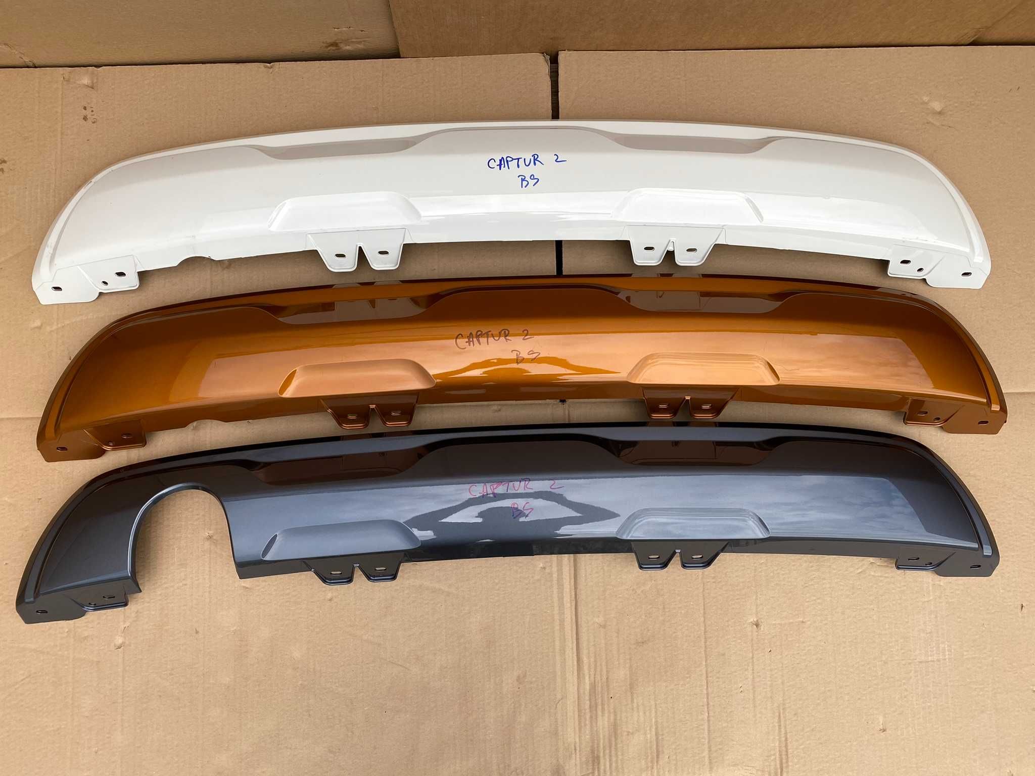 Spoiler Inferior Bara Fata Bara Spate Nou Original Renault Captur