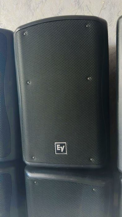 Срочно продается американские калонки EV