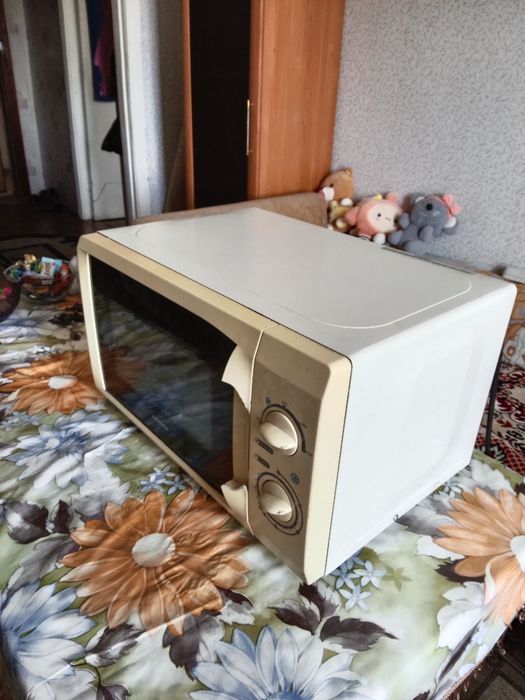 Продам электроплиту