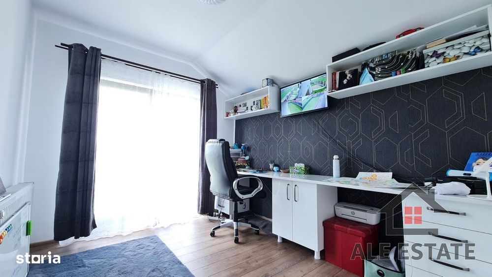 Casa ultramoderna, P+E, 4 camere, mobilata,teren 700 mp, Mihai Viteazu