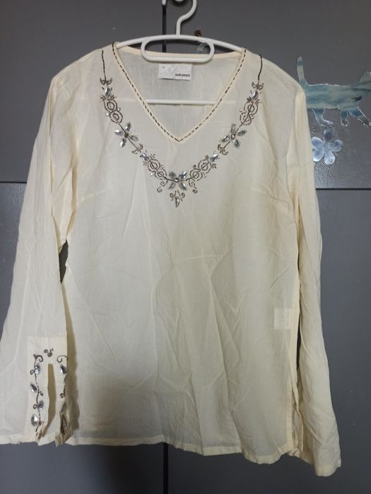 Блузи с дълъг ръкав S размер