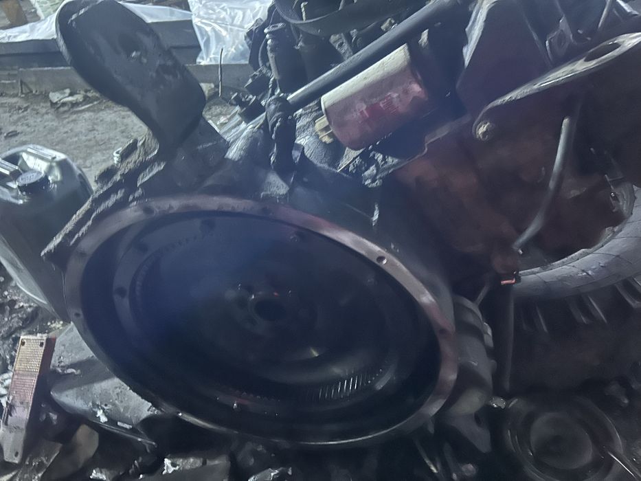 Двигатель на погрузчик,экскаватор