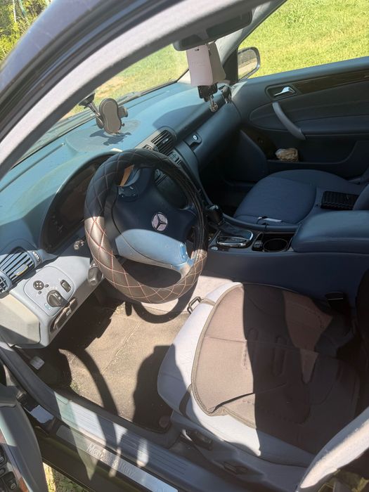 Mercedes c 220 2005