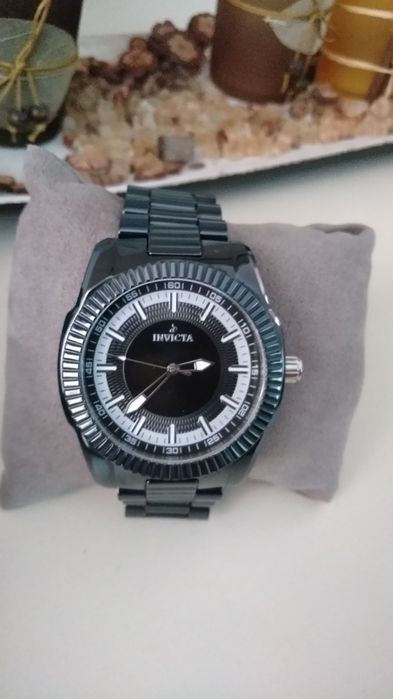 Ceasuri Invicta produse noi