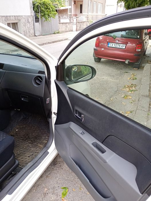 Продавам Дайхатсу Куоре 2008