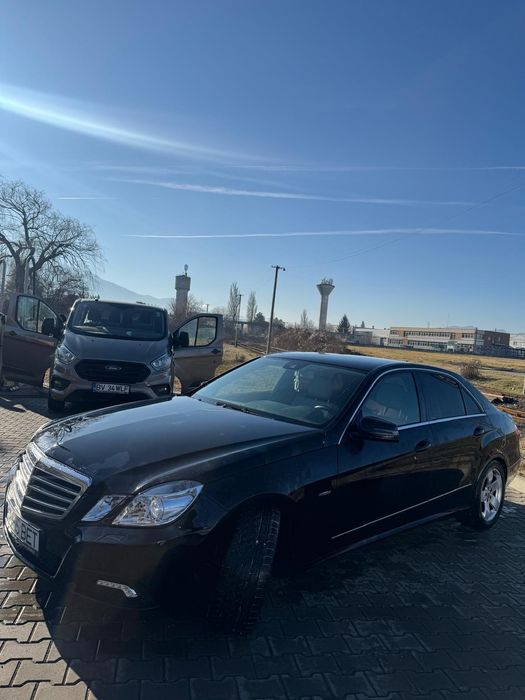 Mercedes benz E220