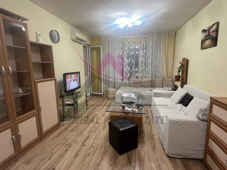 Страхотен -двустаен -Цветен квартал