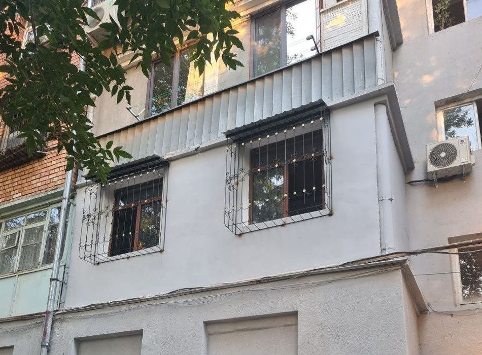 Продается квартира 3х ком. 80м2 Мевазор махалла