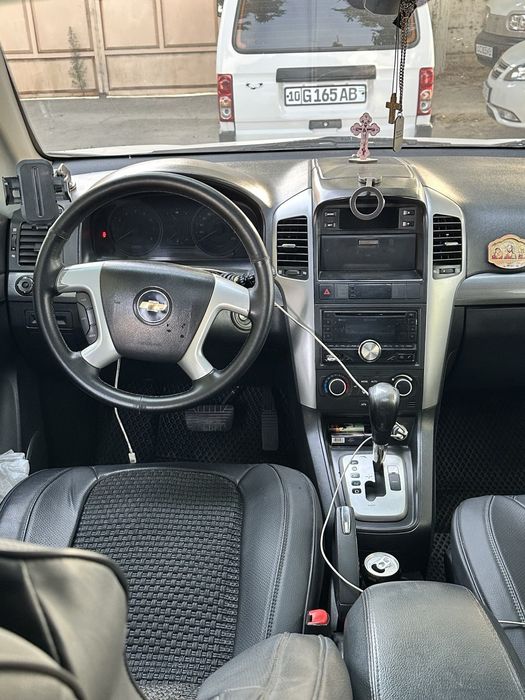Chevrolet Captiva 2010 — 4