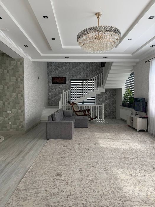 8 комнатный дом на 6 сотках +1сотка самозахват Акмал Балик ориентир