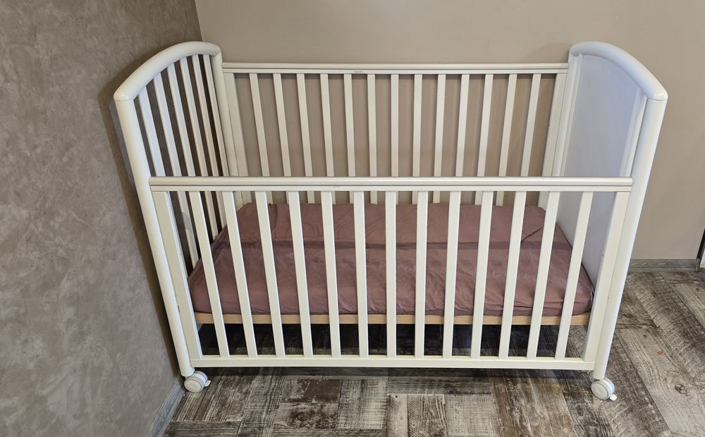 Бебешко легло с матрак Pali