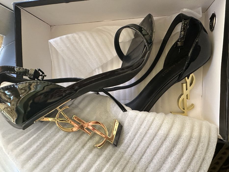 Туфли от YSL размер 38