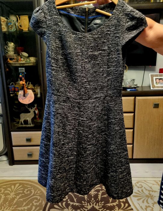 Продам женское платье