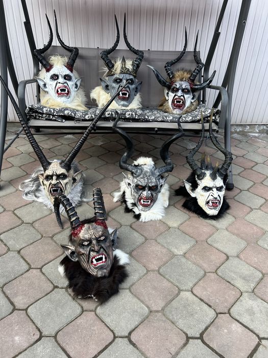 Masti Krampus  -costume blana naturala