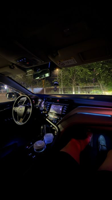 Аренда авто Camry 70 с водителем