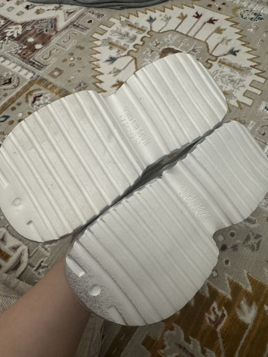 Кроксы высокие серебристые