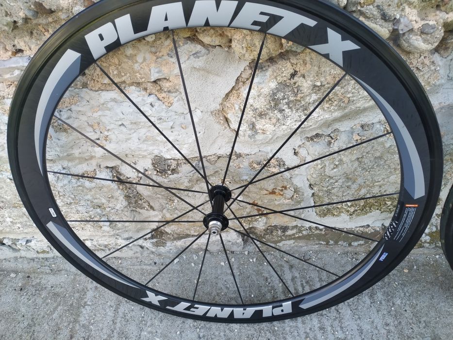 Шосейни капли Planet X carbon