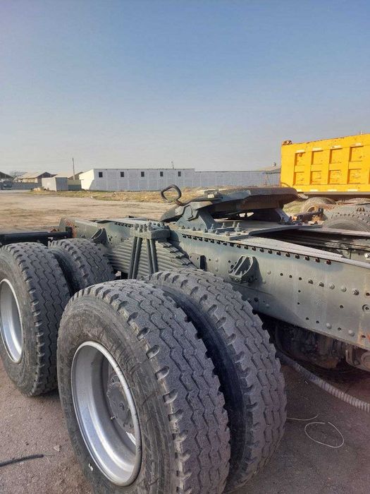 HOWO тягач метан сотилади 21 минг пробег