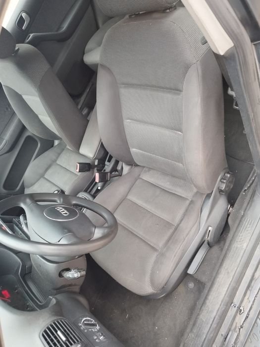 Audi A3 1.6i 102к.с