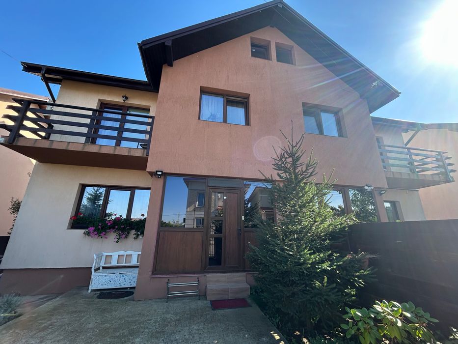 Vânzare casă duplex