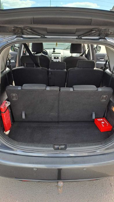 Vand Mazda 5 in stare buna de duncionare
