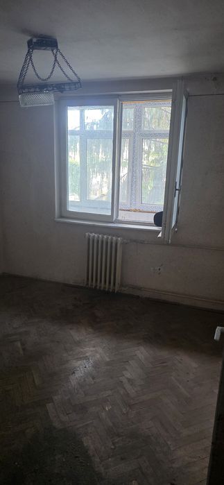 Apartament 2 camere, strada Iza