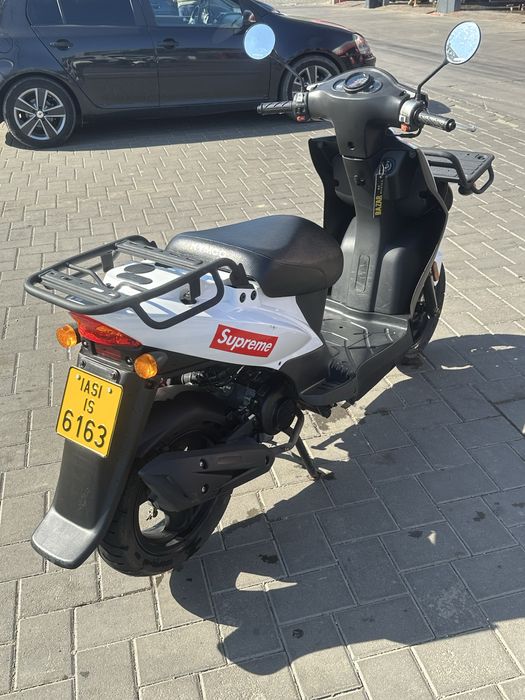 Kymco Agility Carry 50ccm aproape nou, 4000 km, inmatriculat, acte zi