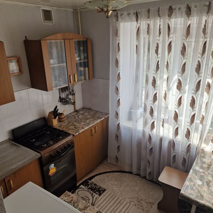 Продам трех комнатную квартиру
