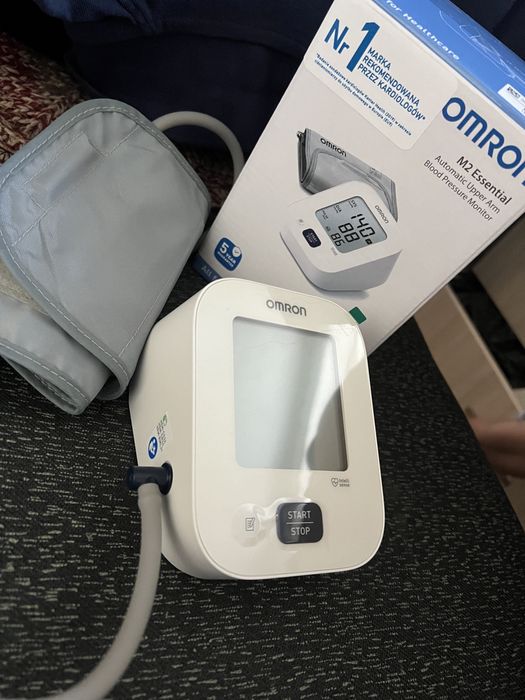Апарат за кръвно Omron