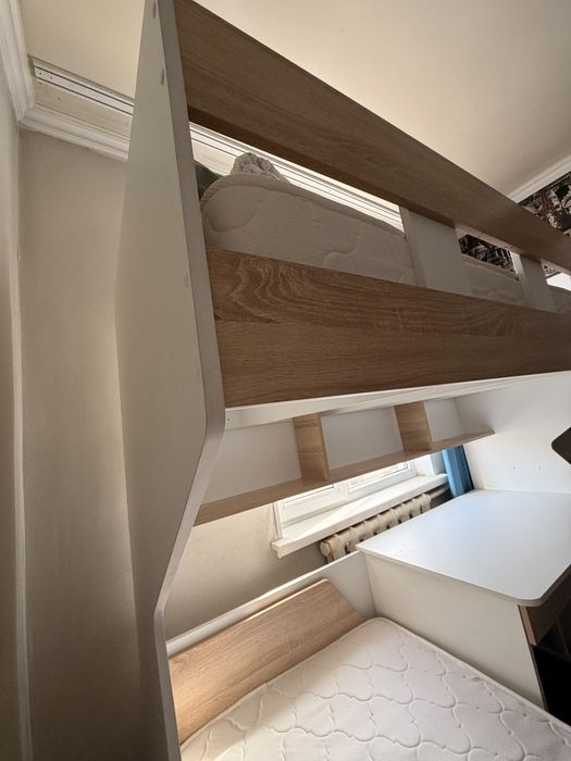 Двухэтажный спальный гарнитур детский