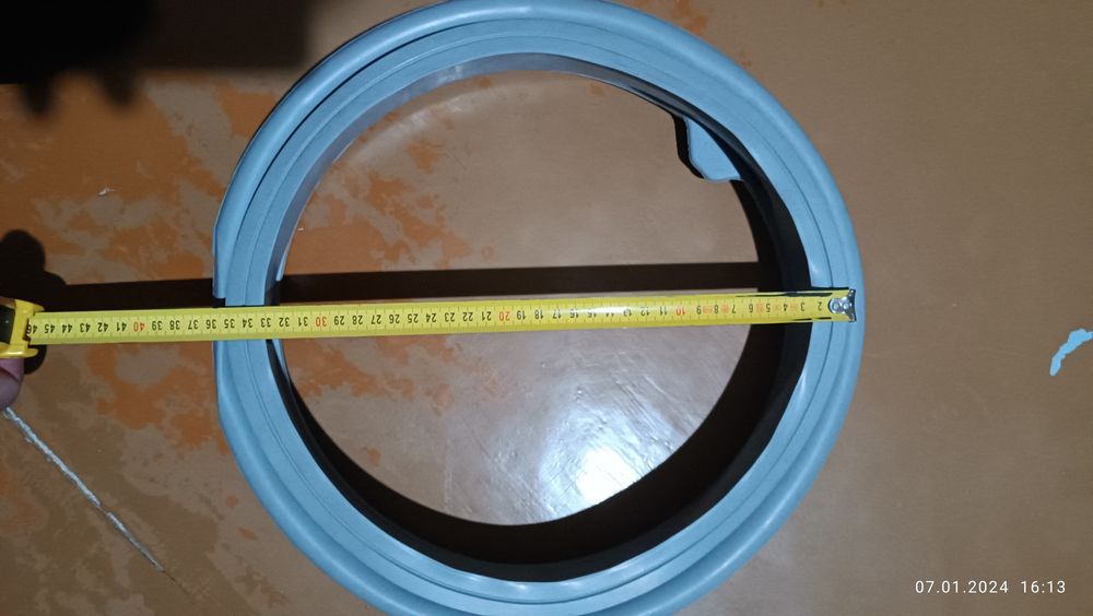 Продам резиновую манжету люка иллюминатора ст.маш Сотаман.