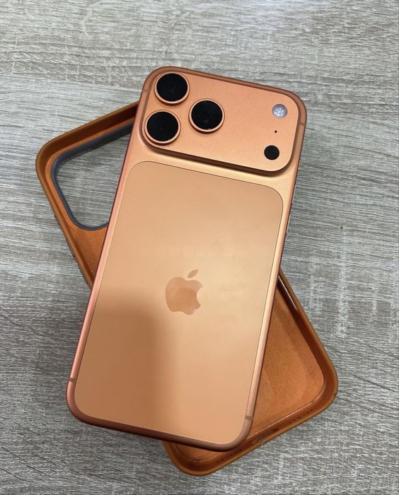 Iphone 17 pro max ideal obmen xam buladi