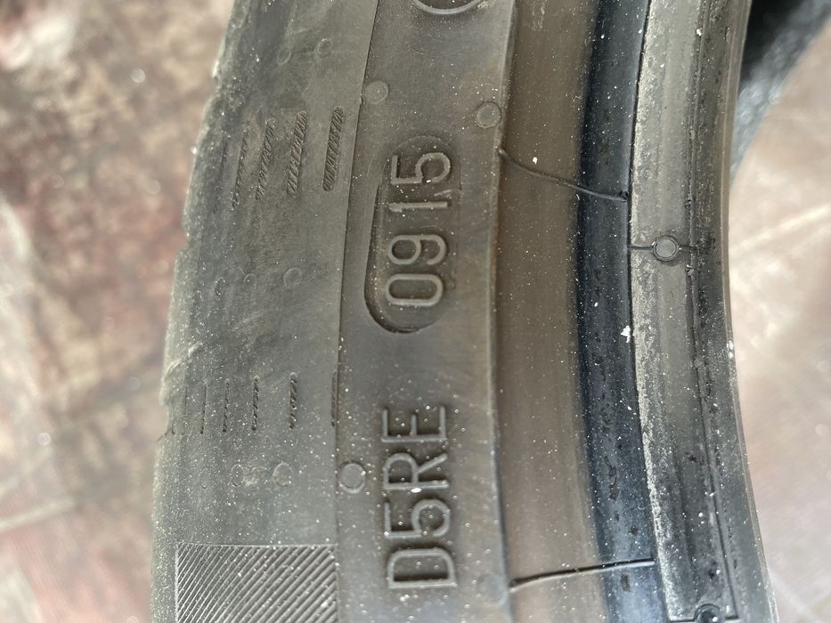 Anv vara 215/45/17 Bridgestone/Continental