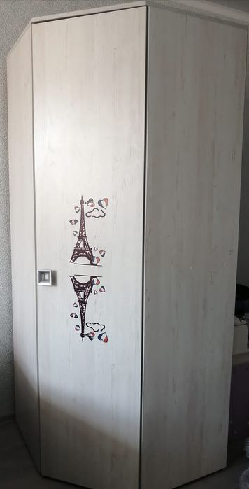 Шкафы для детской