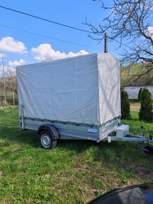 Remorcă 750kg zona mare de incarcare